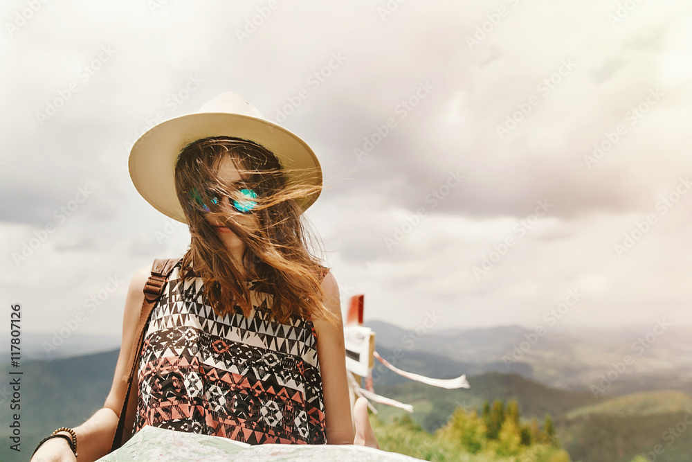 Fototapeta premium stylish traveler hipster woman portrait with fashionable sunglas