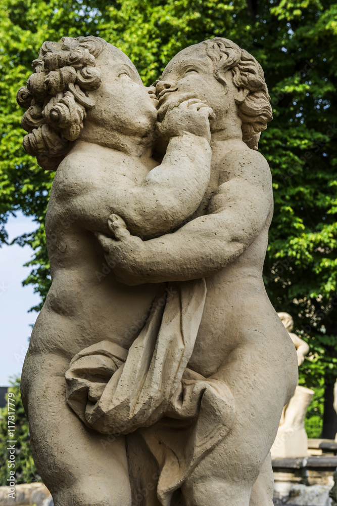 Skulptur im Zwinger in Dresden, Deutschland Skulptur im Zwinger in Dresden, Deutschland
