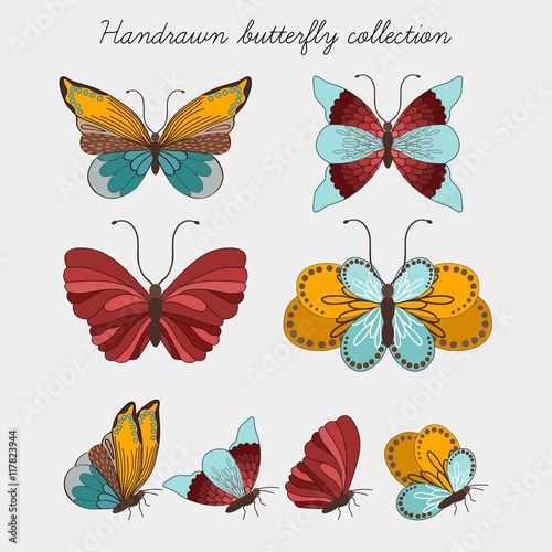 Hand Drawn Butterfly Collection © Freepik