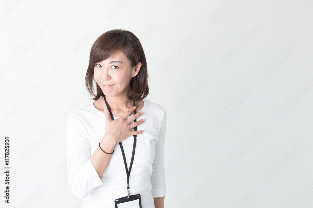 OLポートレート・ミドル女性 (白バック)