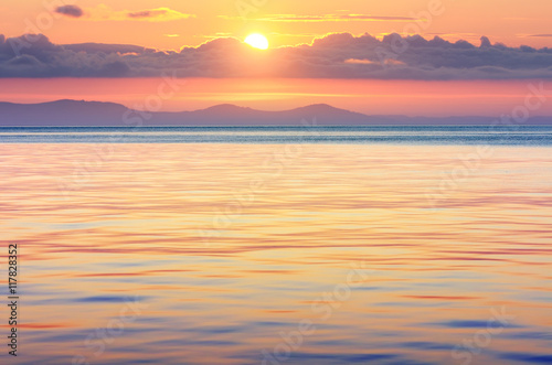 Seascape with beautiful sunset © Oleksandr Kotenko