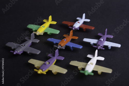 aviões coloridos