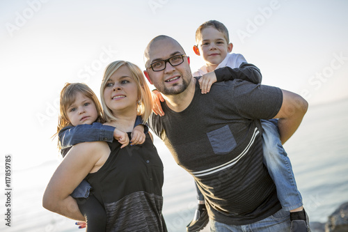 Family having great time ocean © Louis-Photo