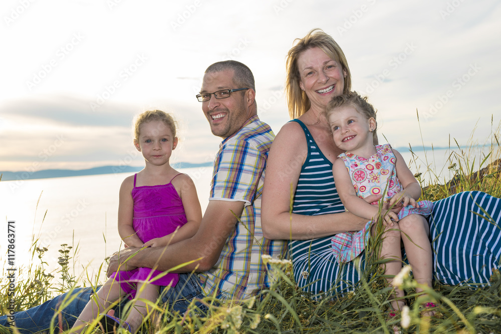 Fototapeta premium Family having great time ocean