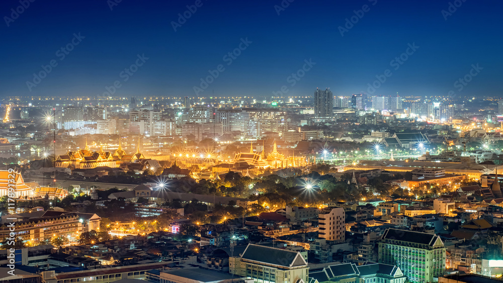 Wat Phra Kaew at night and street, Bangkok city downtown top Vie Wat Phra Kaew at night and street, Bangkok city downtown top Vie
