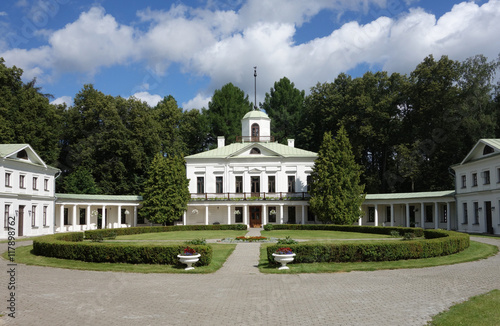 Photography Serednikovo estate,  main house