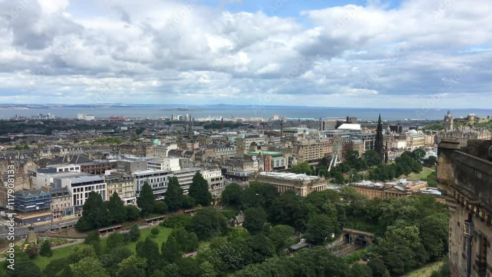 4K UltraHD An aerial view of Edinburgh, Scotland 4K UltraHD An aerial view of Edinburgh, Scotland