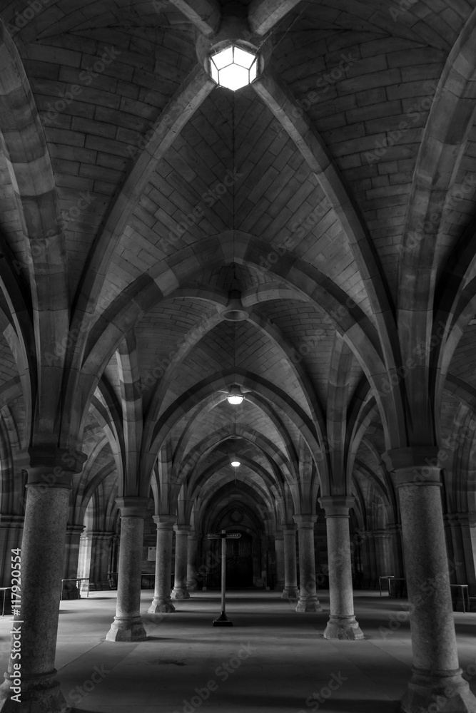 Fototapeta premium The University of Glasgow Cloisters 
