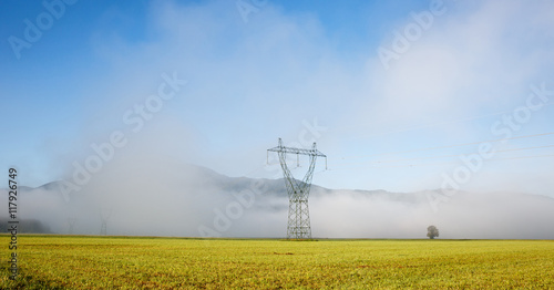 Obraz na płótnie Big electricity high voltage pylon with power lines w salonie
