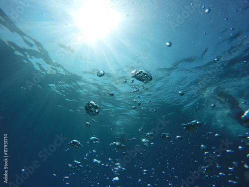 air bubbles in the sea water
