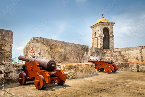 Canvastavla Castillo de San Felipe and canons - Cartagena de Indias, Colombia