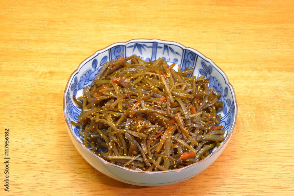 和食　キンピラゴボウ