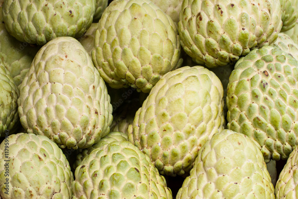 Obraz premium close-up custard apple, Annona, sweetsop in fresh market