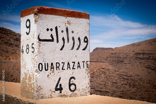 Borne Ouarzazate photo