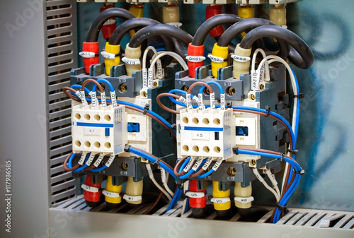 magnetic contactor