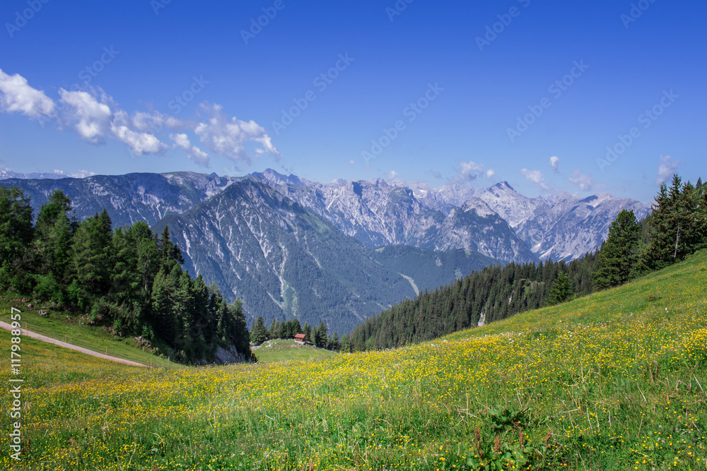 Fototapeta premium Blick vom Rofan aufs Karwendelgebirge