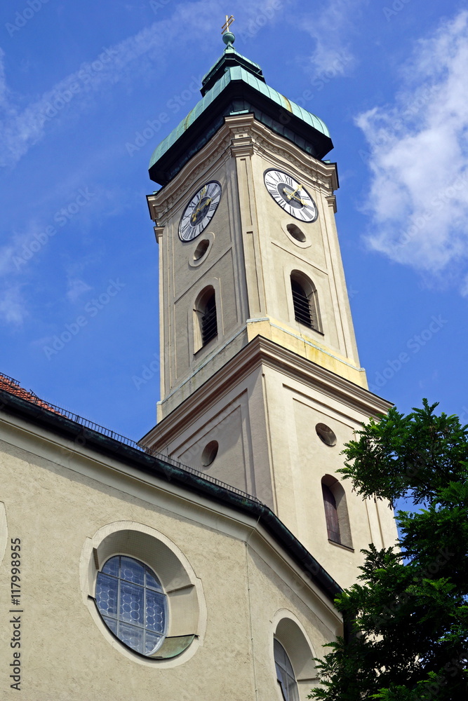 Heilig-Geist-Kirche in der Altstadt von MÜNCHEN
