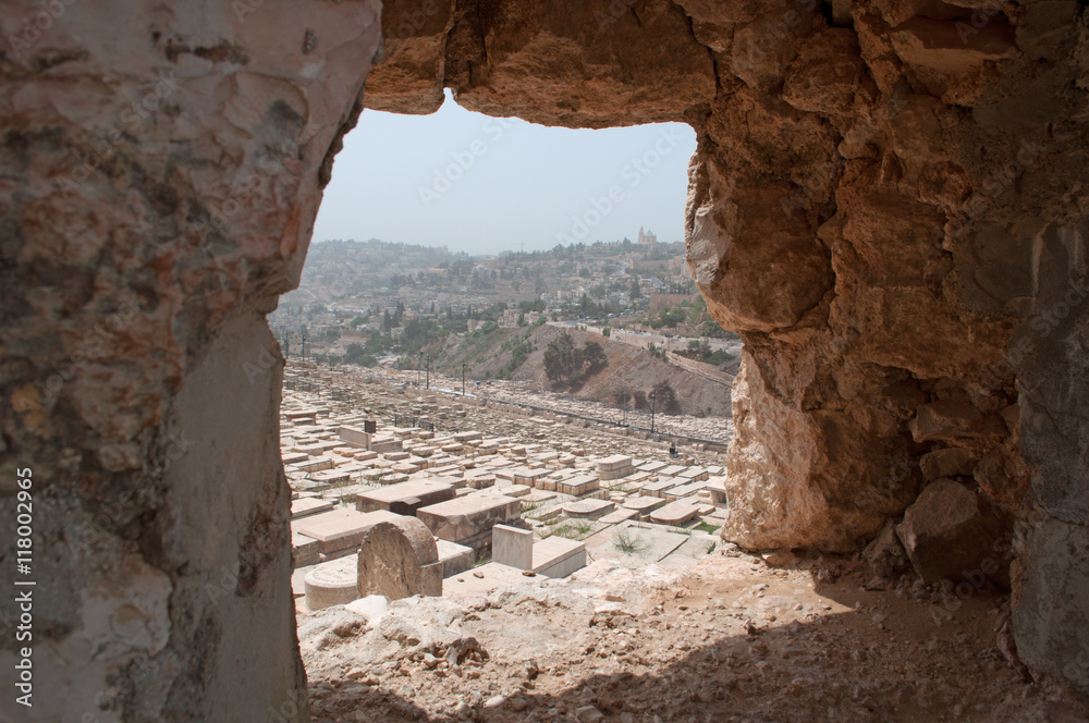 Gerusalemme, Israele: vista della tombe del Cimitero ebraico sul Monte degli Ulivi il 10 Settembre 2015