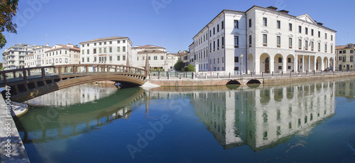 Treviso, Università, Fiume Sile, Veneto, Italia, Italy photo