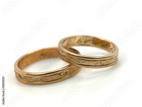 Goldene Eheringe, Wedding rings