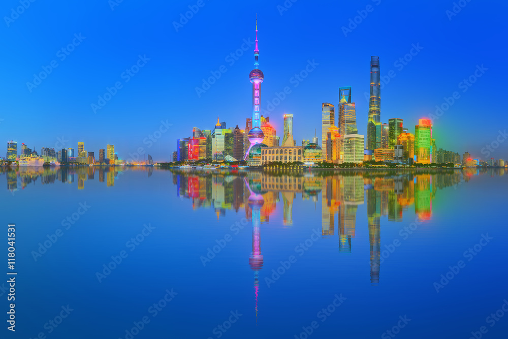 Naklejka premium Beautiful night Shanghai's cityscape with the city lights on the Huangpu River, Shanghai, China