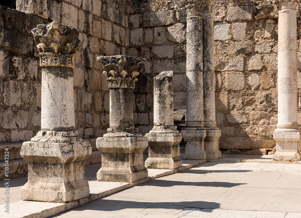 Ruinen der historischen Synagoge von Kapernaum - Israel