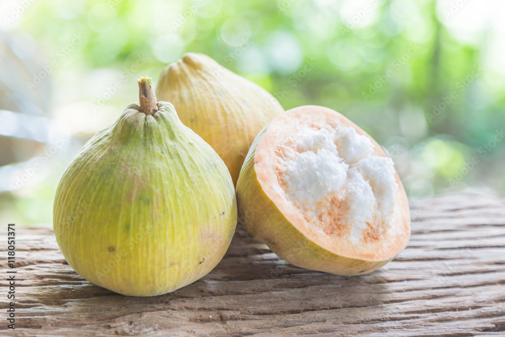 Obraz premium Santol fruit on wood