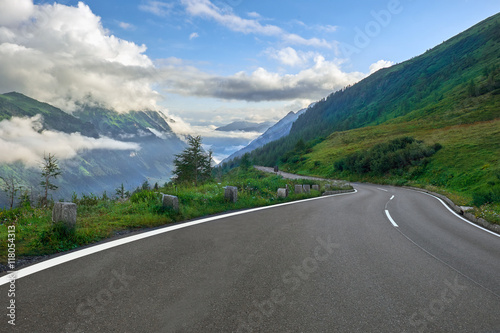 Grossglockner Austria - Mountain Road © twindesigner