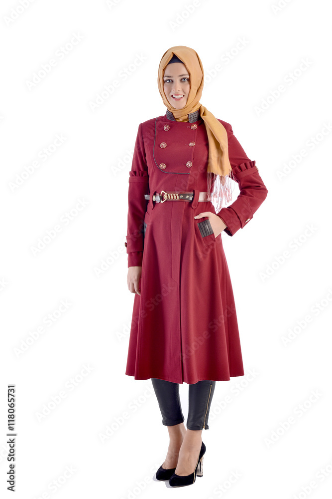 Fototapeta premium Beautiful muslim women wearing islamic dress in studio