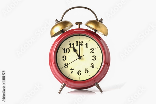 An image of a retro clock showing 08:00 am or pm.
