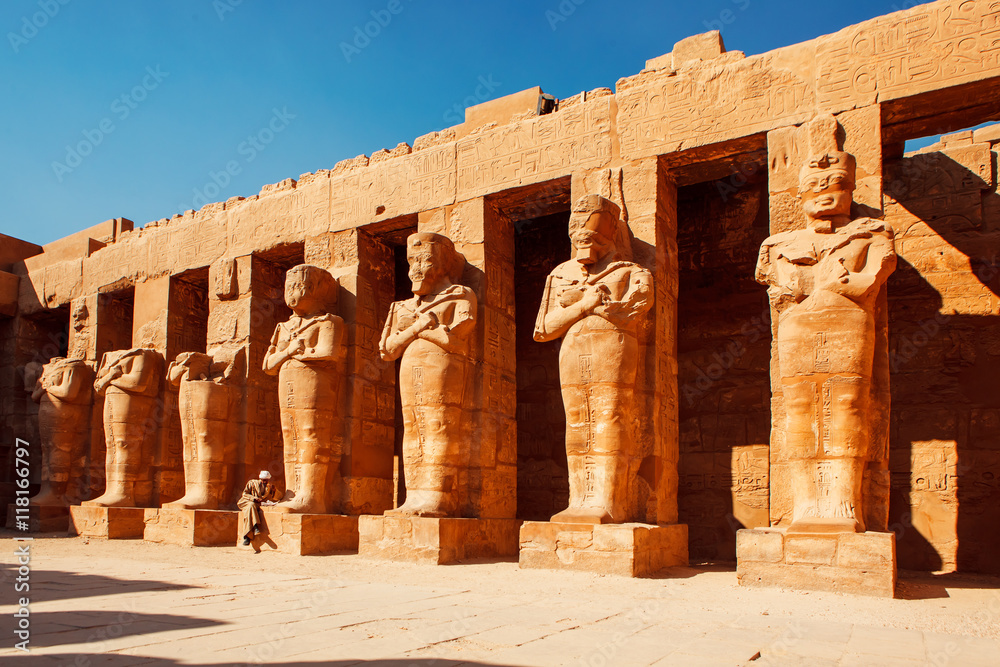 Fototapeta premium Świątynia Amona, Luxor, Karnak (Egipt) 
