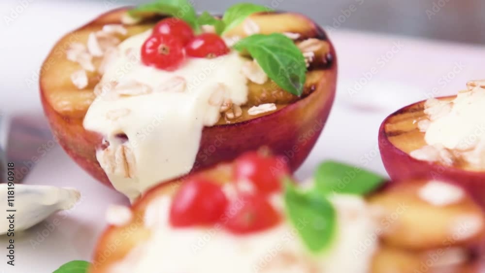 Delicious Grilled peaches dessert.