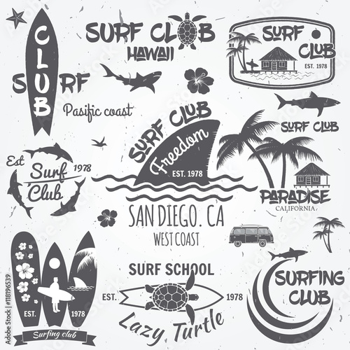 Wallpaper Mural Set of retro vintage badges and labels. Torontodigital.ca