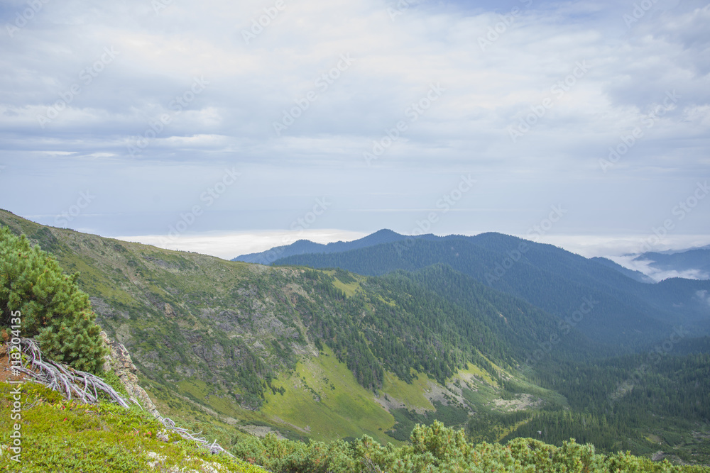 Naklejka premium Majestic Siberian mountains Khamar-Daban.