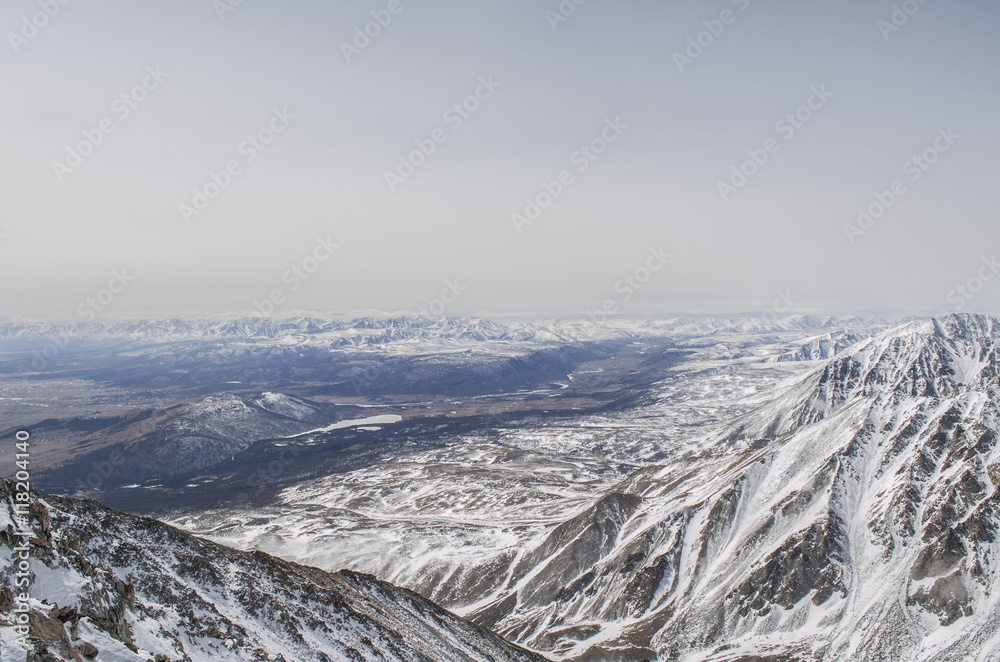 Fototapeta premium The endless expanses of the Siberian mountains