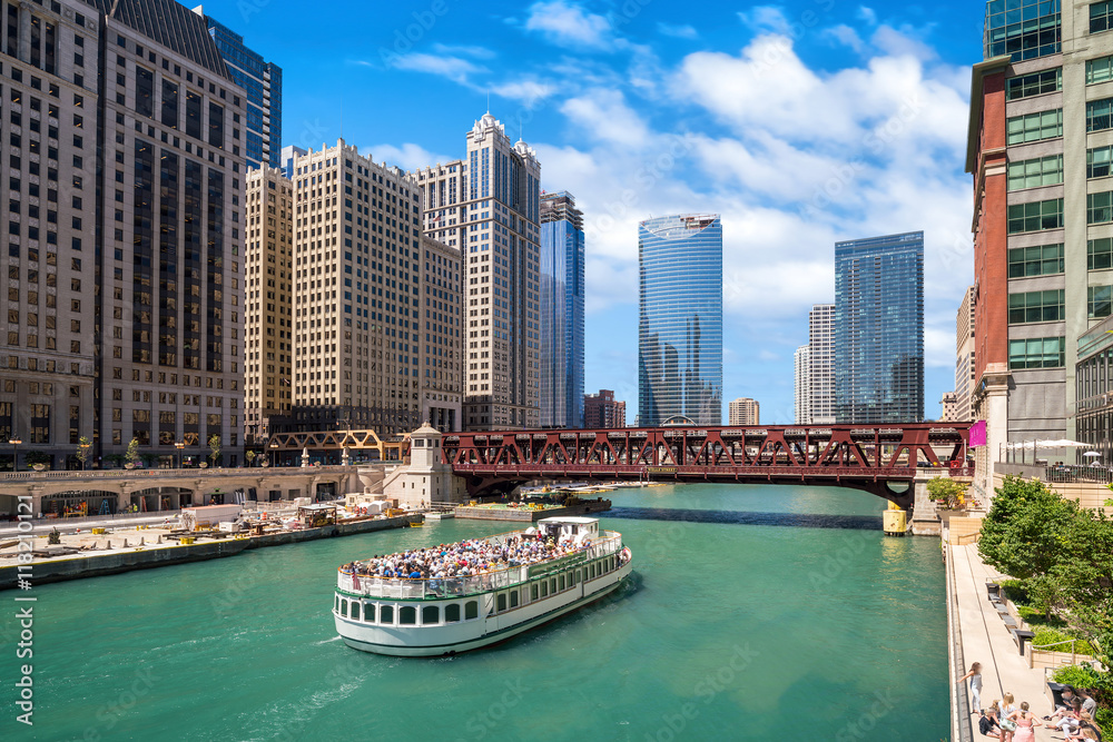 Obraz premium Chicago River i downtwn Chicago skylinechicago, rzeka, lak