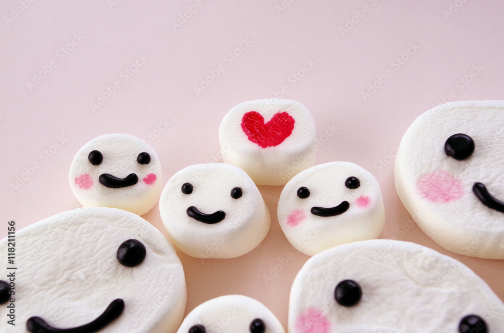 かわいいマシュマロ Stock 写真 Adobe Stock