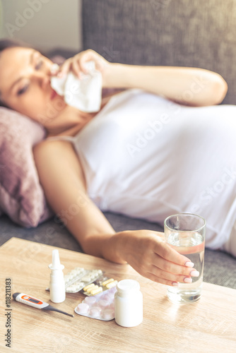Pregnant woman having cold