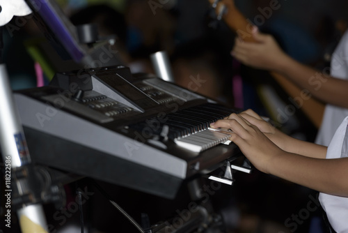 piano keyboard, person play piano