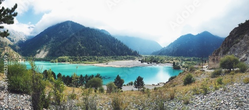 Fototapeta Naklejka Na Ścianę i Meble -  Issyk lake