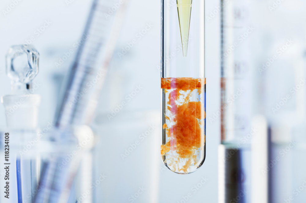 Chemical reactionPipette 0.25 M solution of iron(III) chloride (FeCl3