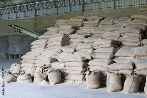 Gunny-bag rice package