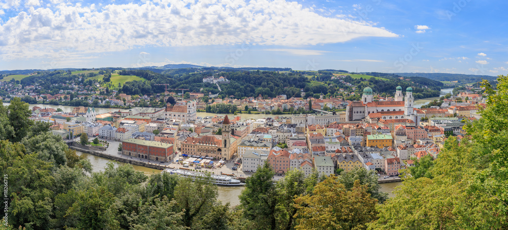 Panorama Aussicht auf Passau von der Veste Oberhaus