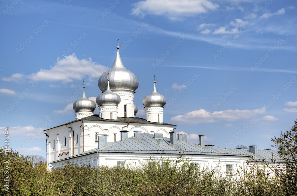 Obraz premium Спасо-Преображенский Варлаамо-Хутынский монастырь. Великий Новгород, Россия