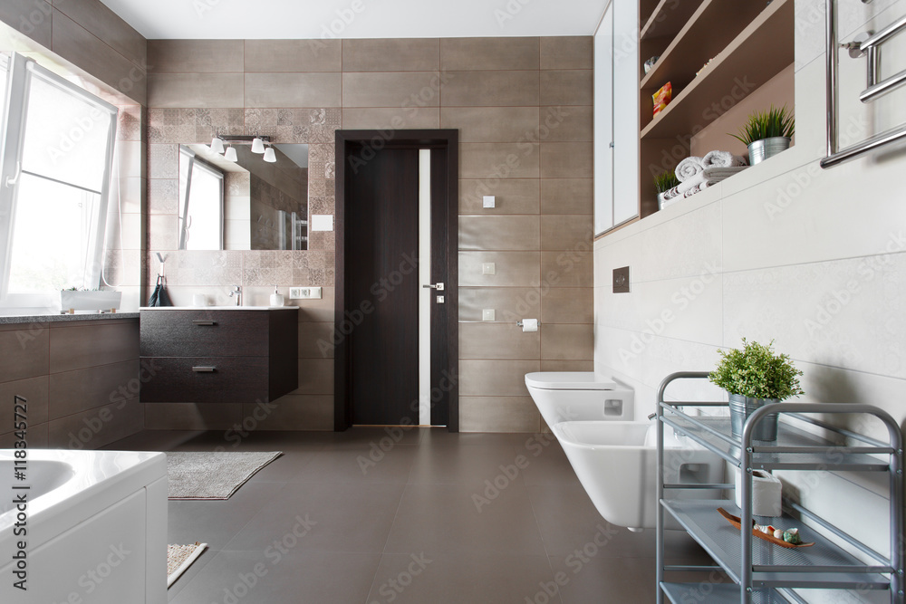 Spacious bathroom in brown tones Spacious bathroom in brown tones