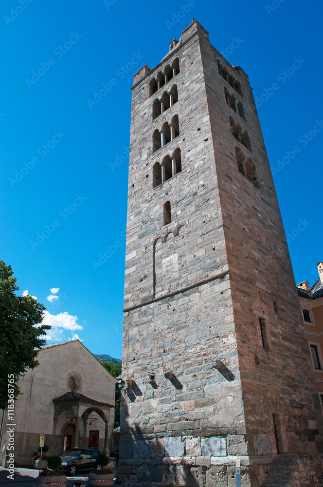 Aosta, Valle d'Aosta, Italia: vista del campanile di Sant'Orso il 29 luglio 2016