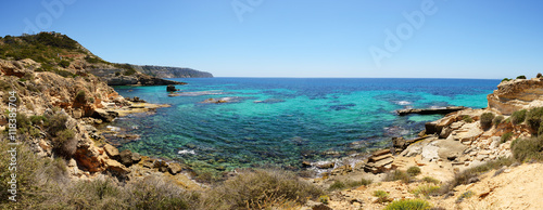 Fototapeta Naklejka Na Ścianę i Meble -  The bay and turquoise water on Mallorca island, Spain
