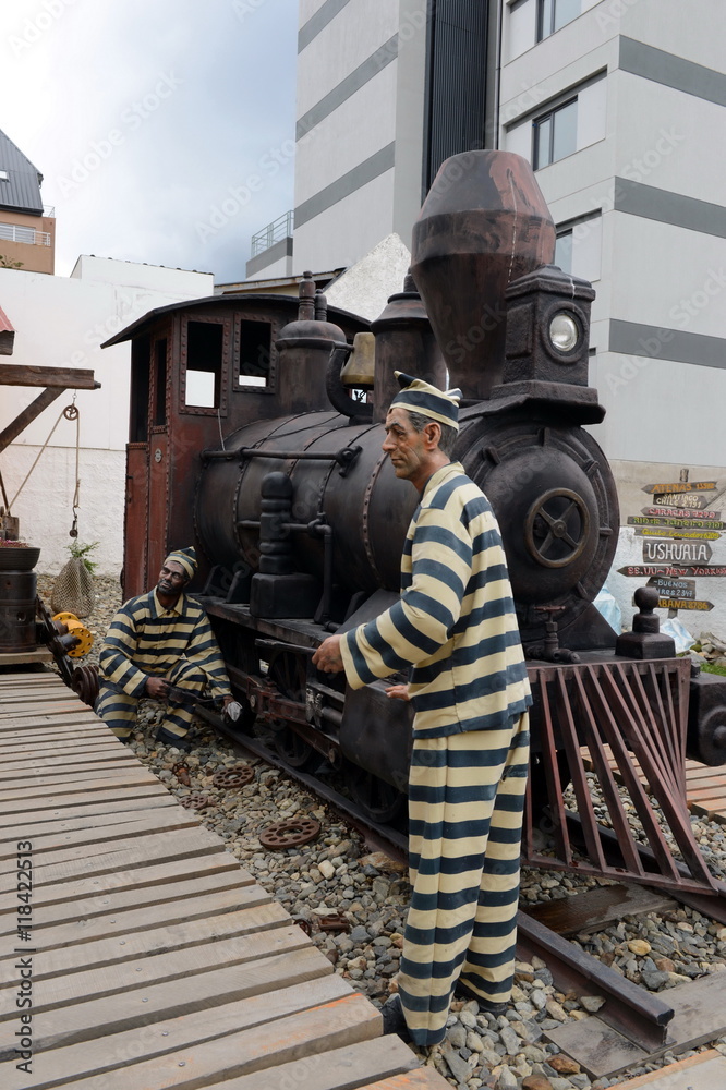 Fototapeta premium Sculpture of convicts in Ushuaia.Ushuaia is the southernmost city in the world.
