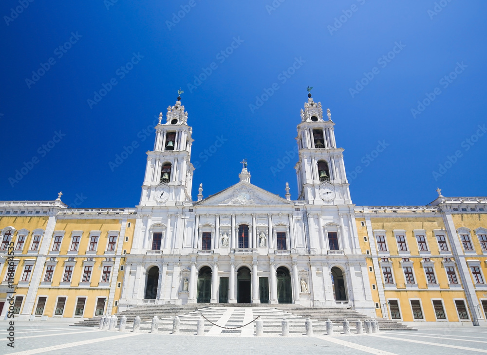 Obraz premium Palace of Mafra, Portugal
