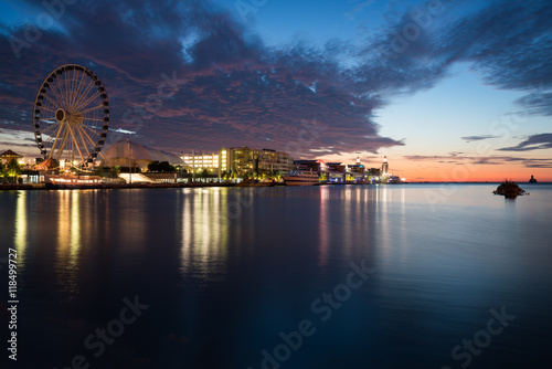 Sunrise at Navy Pier © AndreaGonzales